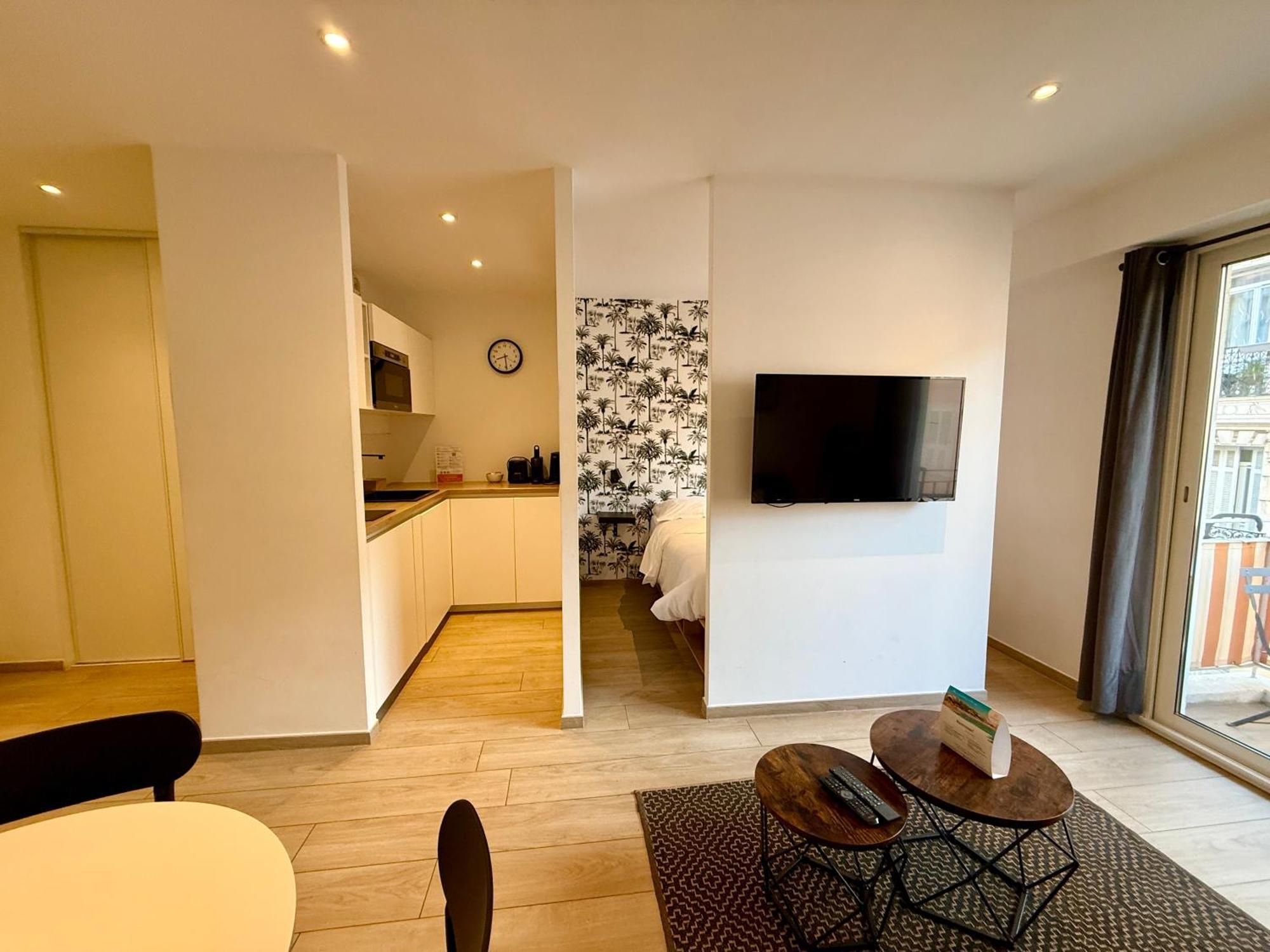C001-Beau Studio Neuf Situe Au Centre Cannes Dış mekan fotoğraf